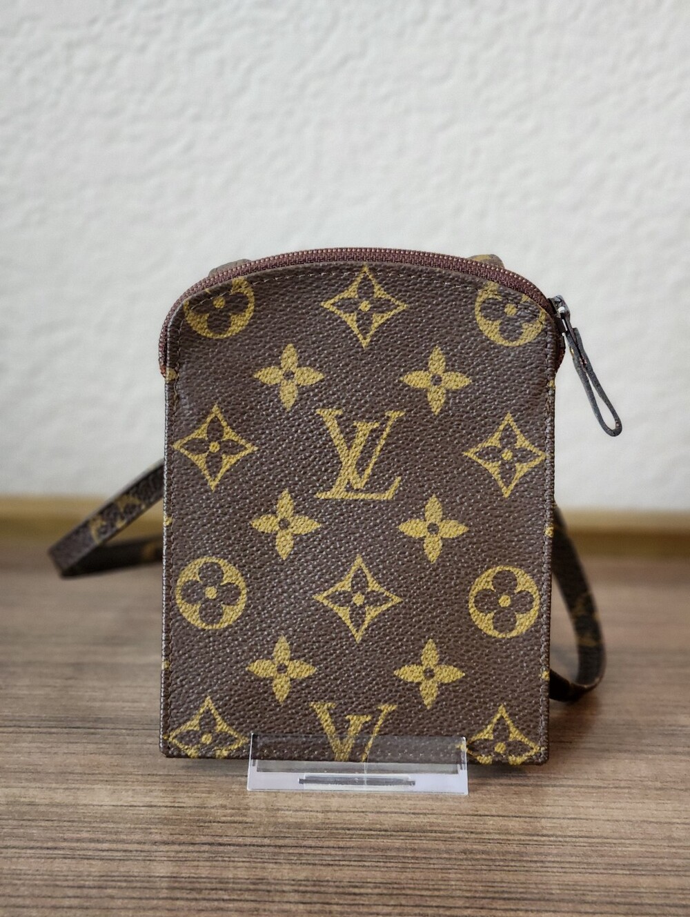 Louis Vuitton Brown Monogram Pochette Secret Passport Holder With Dustbag - Picture 4 of 13